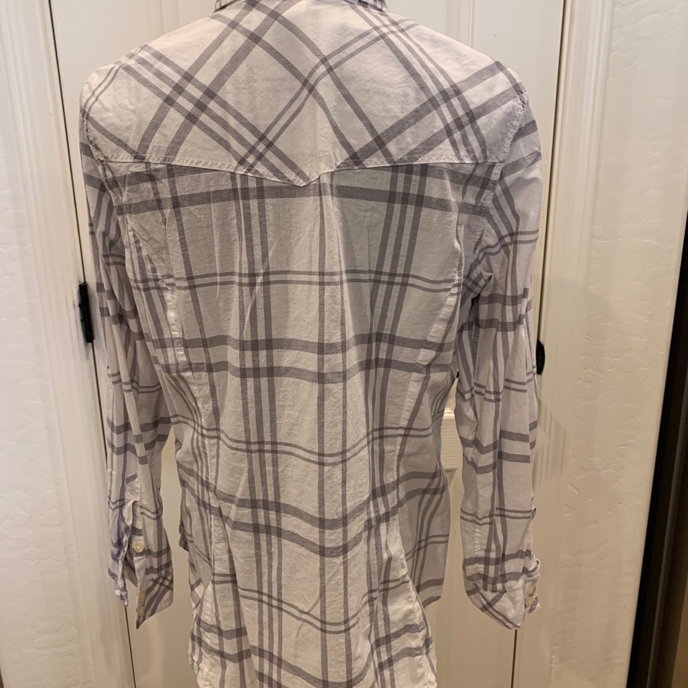 Torrid white gray long sleeve blouse S: 0 - Picture 5 of 6